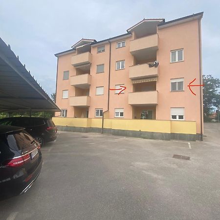 Apartment Noel Fazana Exterior photo