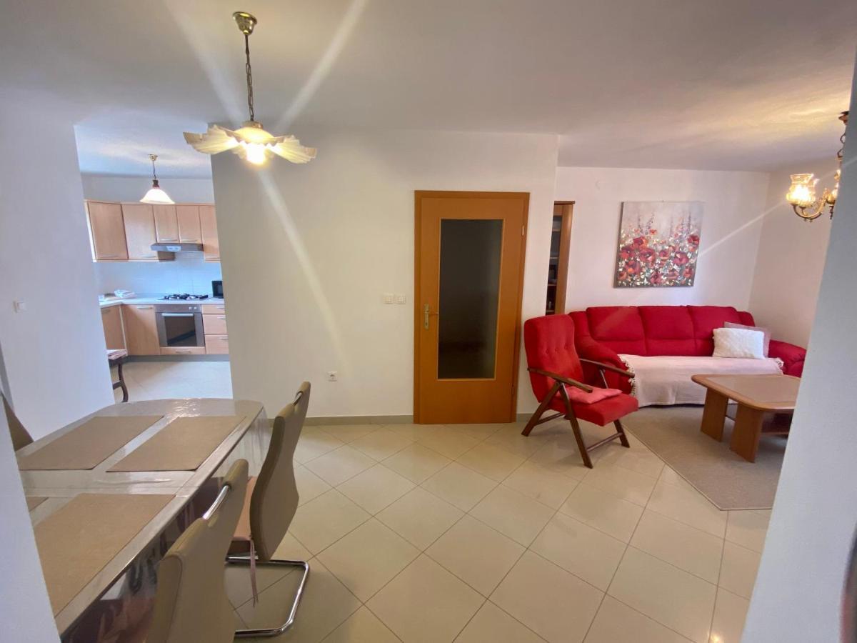 Apartment Noel Fazana Exterior photo